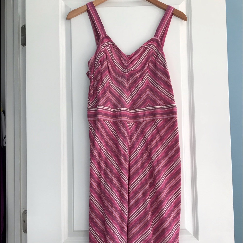So cute Tommy Hilfiger sun dress